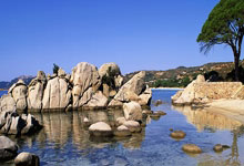 开云体育在线-曼联爆冷韩国，德容惊艳世界：足球风云再起，引领新篇章