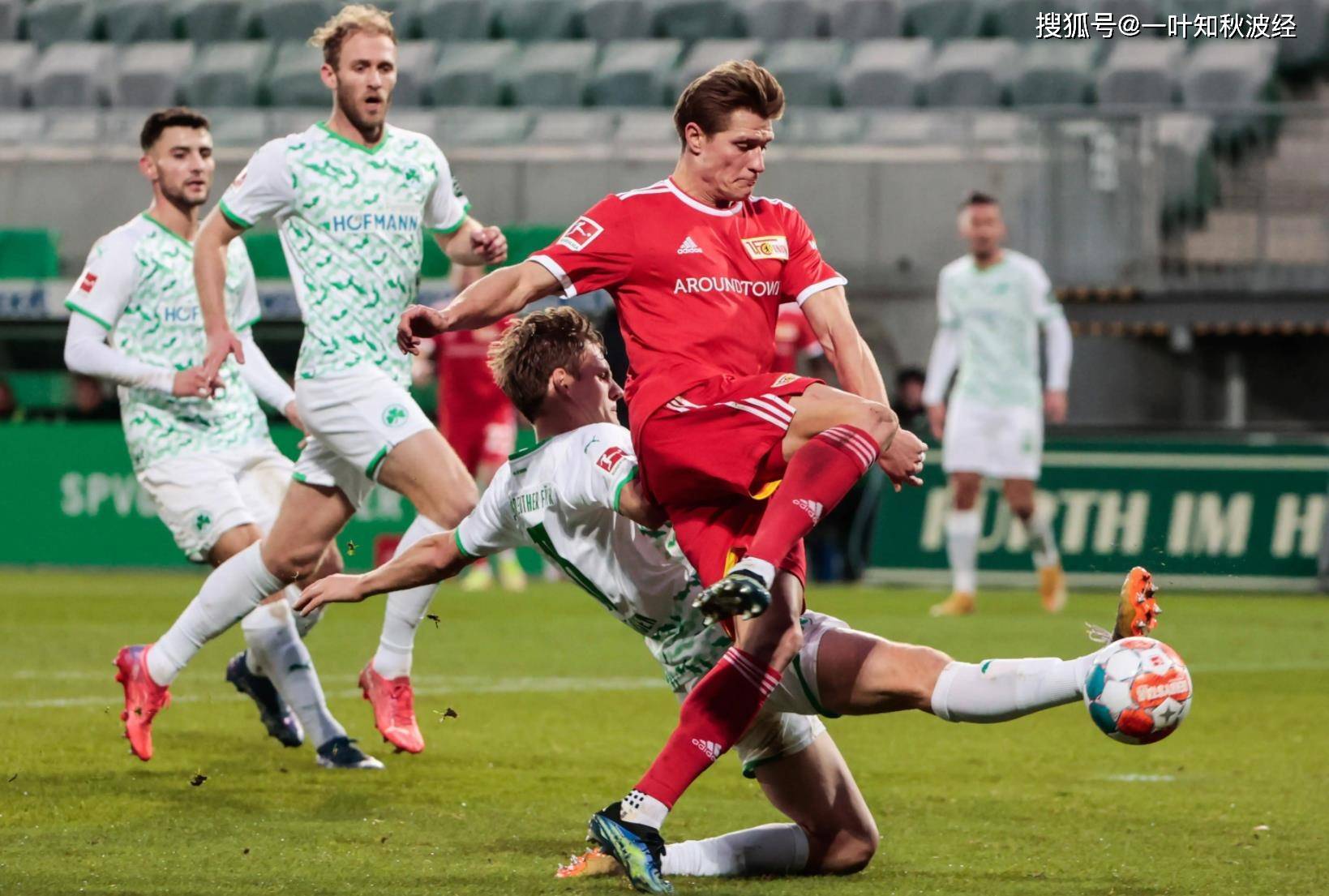 开云体育平台APP-包含弗赖堡意外受挫，高居积分榜的失利的词条