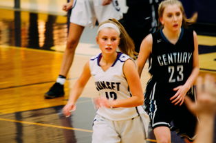 开云体育app-火箭强势中国男篮，锡安统治全场