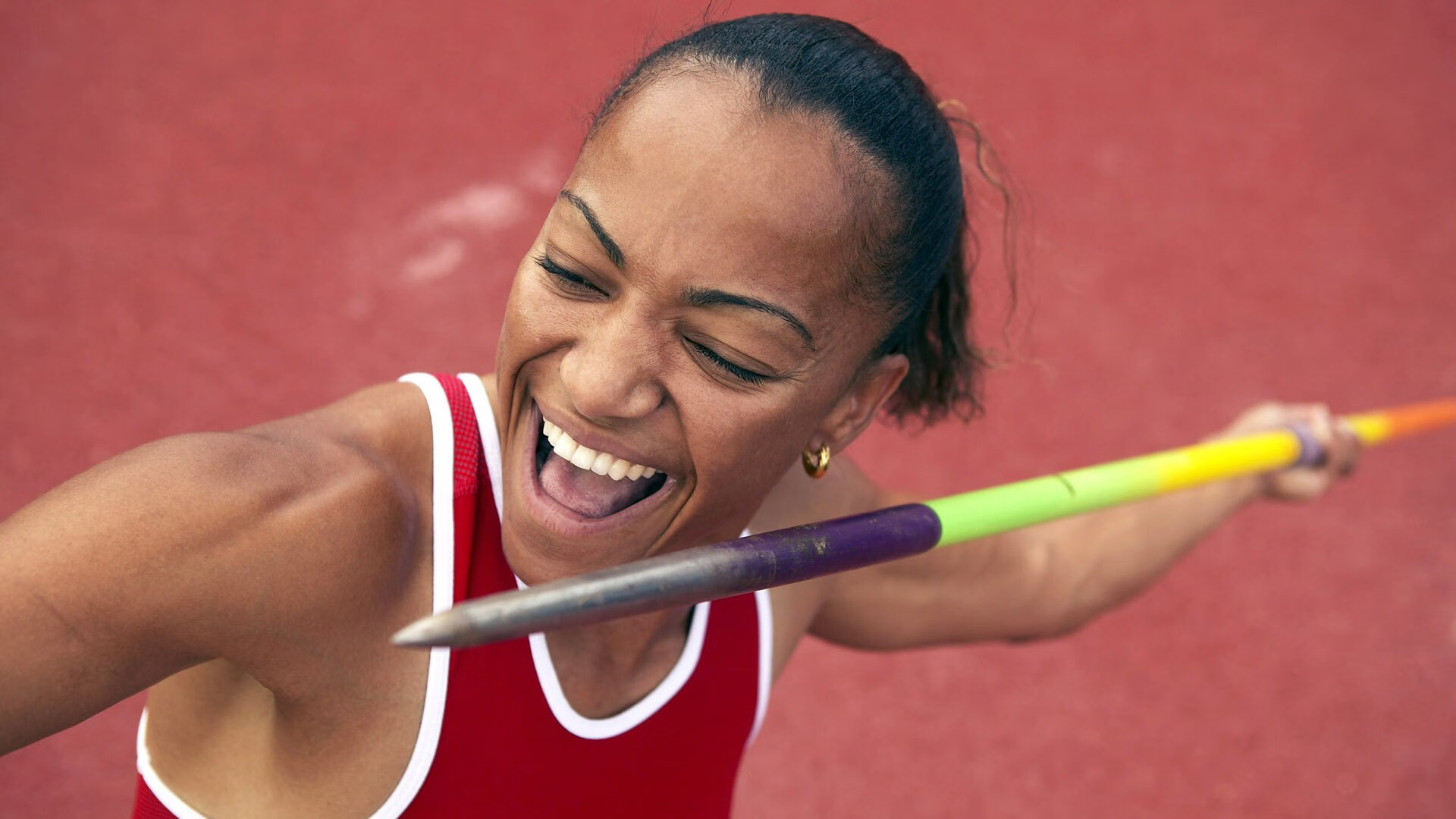 维尼修斯弧光乍现，困顿挪威的冰蓝救赎，与一粒进球的千钧重量